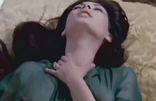 XXX Mannen märkte att sexfilm onani hans fru strök med pojkvän