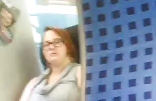 XXX Mamman kan ny porrfilm inte sitta tyst hemma ensam