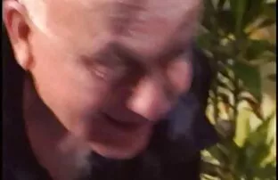 XXX Gnid finsk sexfilm brevet på staketet