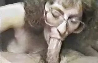 XXX De skjuter en kyckling på fri porr film vägen i två frågor