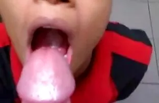 XXX Brunett med en gratis erotiska filmer cool Röv