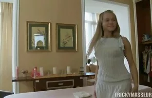 XXX Vakna free porr movie upp en flicka med en perfekt figur så det sätta ett finger i hans röv